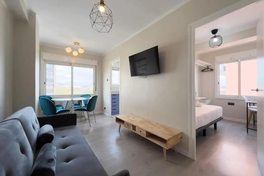 Bebarceloner Sant Andreu Apartments - 3 Bedrooms location